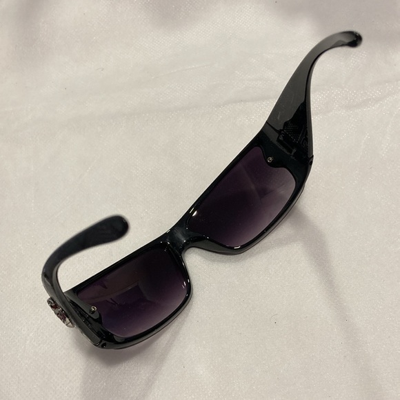 Unisex Shiny Black Decorative Tinted Plastic Sunglasses - Picture 10 of 14